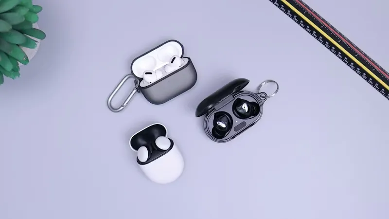 科技财经：Sony 发布 WF-1000XM6 挑战 AirPods，Apple 收购《人生切割术》版权